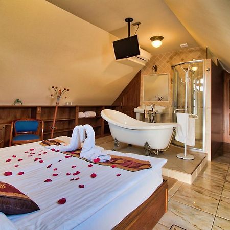 Palazzo Wellness Villa Эгер Экстерьер фото